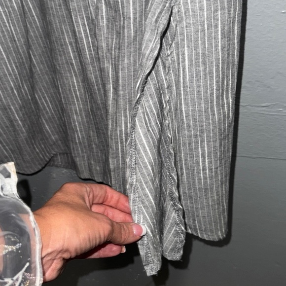 Love + Harmony Gray Striped Midi Dress - Picture 6 of 6